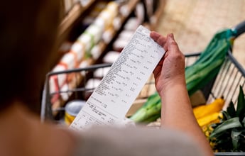 Une liste d'épicerie.